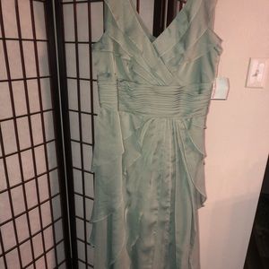 David's Bridal Mint Green Ruffled Wedding Dress